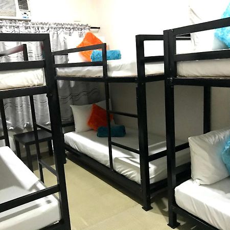 Halfway House Hostel Mactan Cebu Airport Lapu-Lapu City Eksteriør bilde