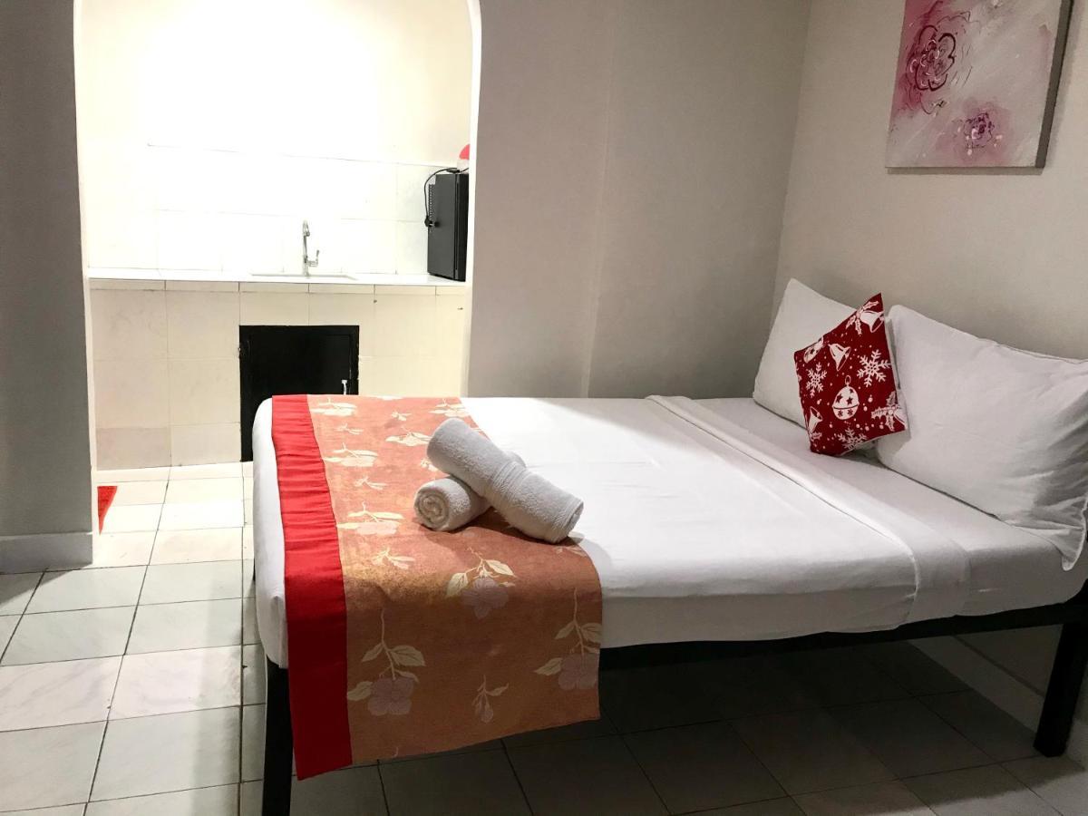 Halfway House Hostel Mactan Cebu Airport Lapu-Lapu City Eksteriør bilde
