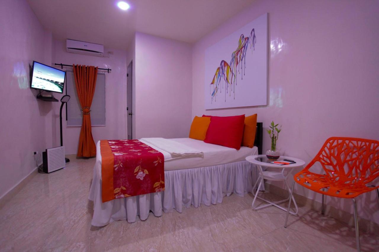 Halfway House Hostel Mactan Cebu Airport Lapu-Lapu City Eksteriør bilde