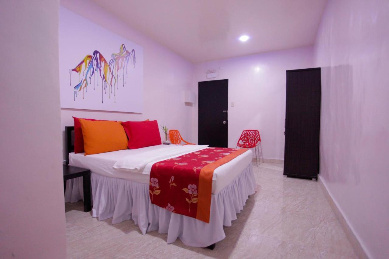 Halfway House Hostel Mactan Cebu Airport Lapu-Lapu City Eksteriør bilde