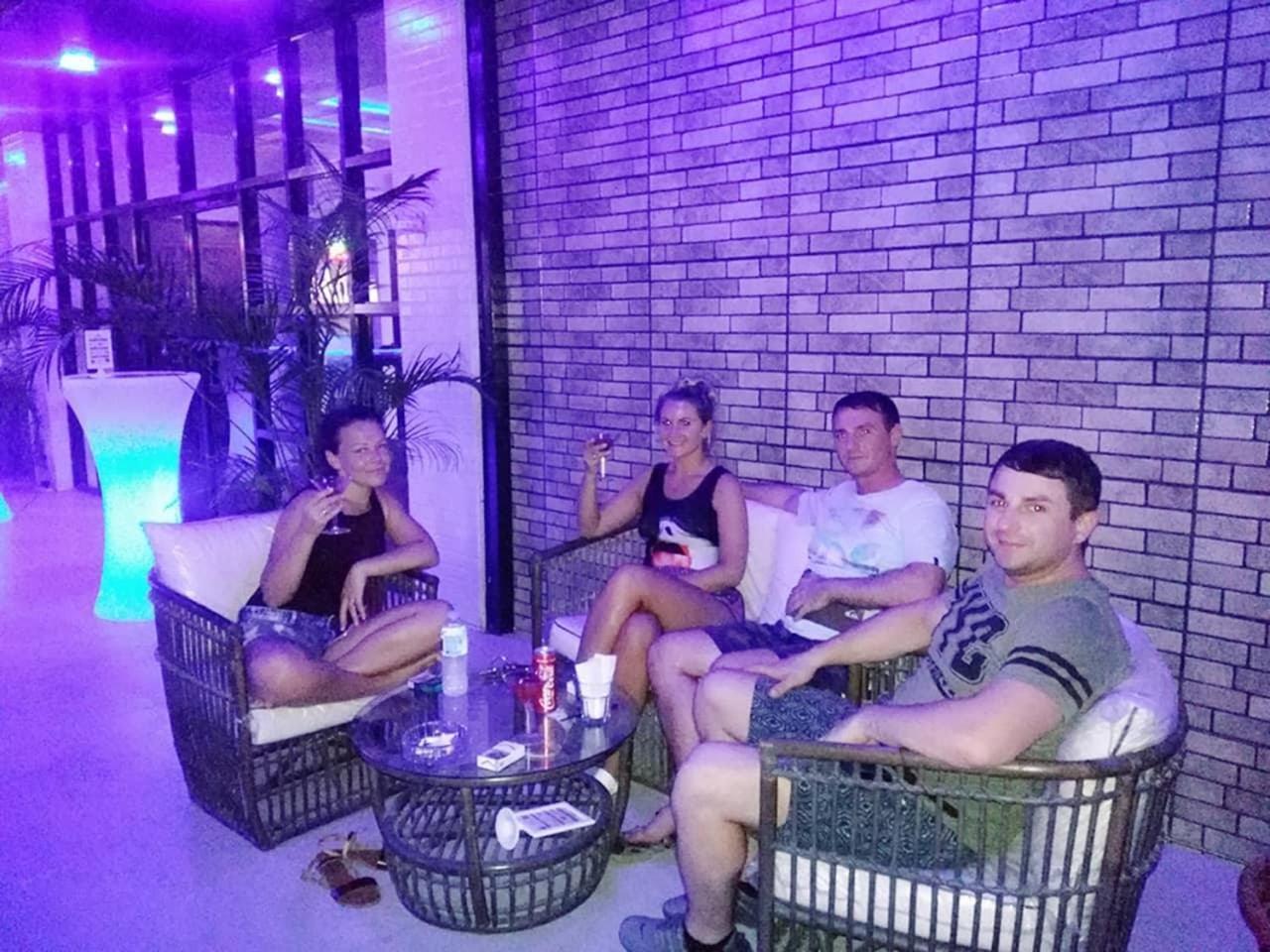 Halfway House Hostel Mactan Cebu Airport Lapu-Lapu City Eksteriør bilde