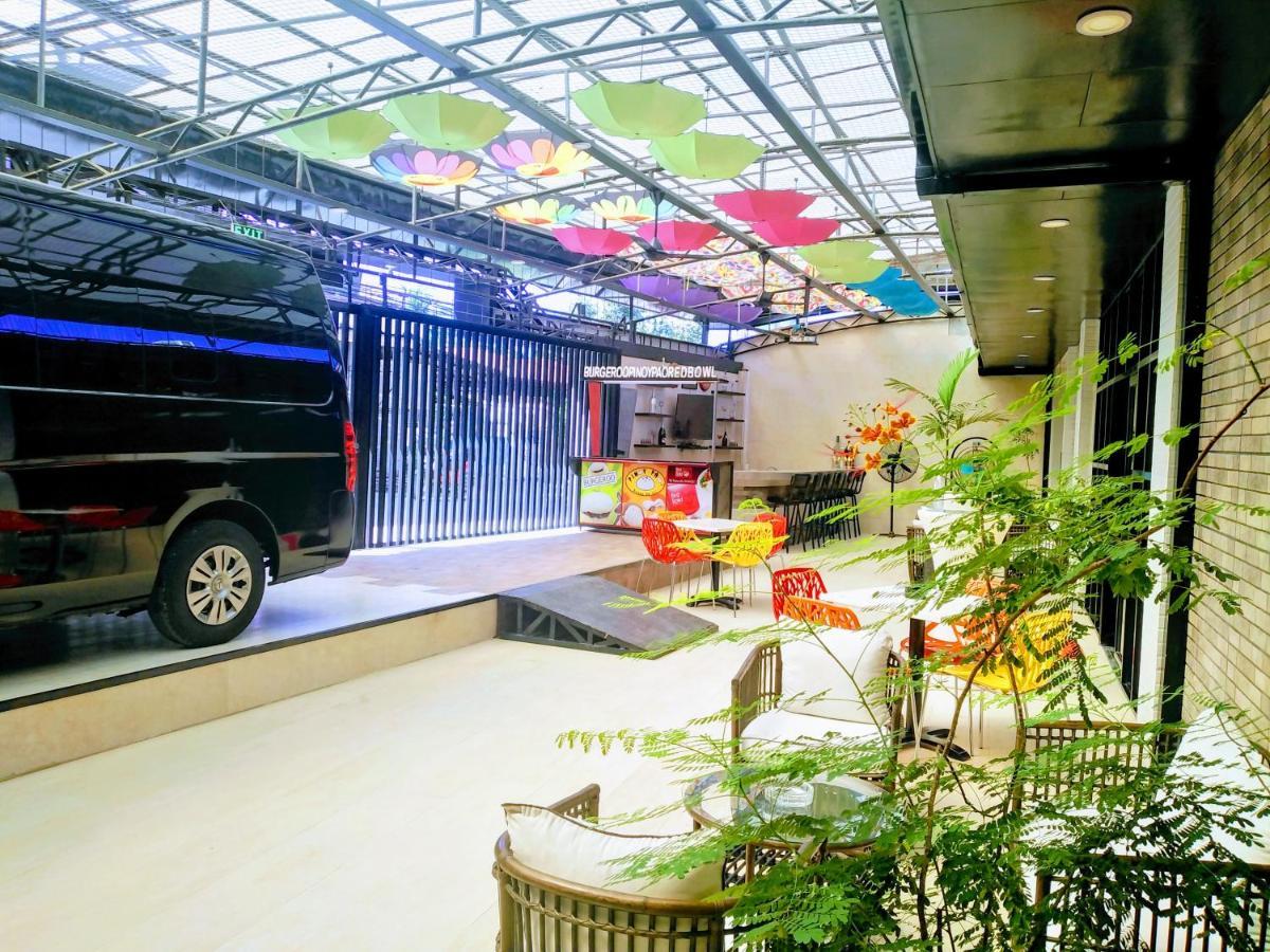 Halfway House Hostel Mactan Cebu Airport Lapu-Lapu City Eksteriør bilde